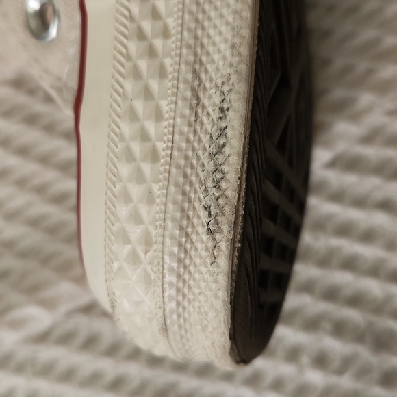 Chuck 70s - Picture 4 of 15